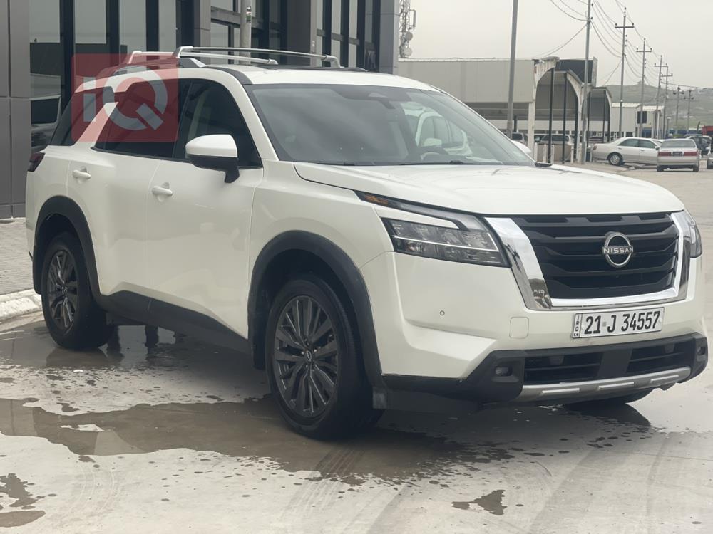 نيسان باثفايندر